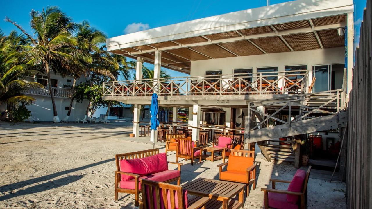 סקלאק Flying Cloud Hotel מראה חיצוני תמונה